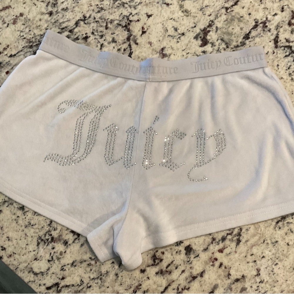 Size medium Juicy Couture velvet shorts